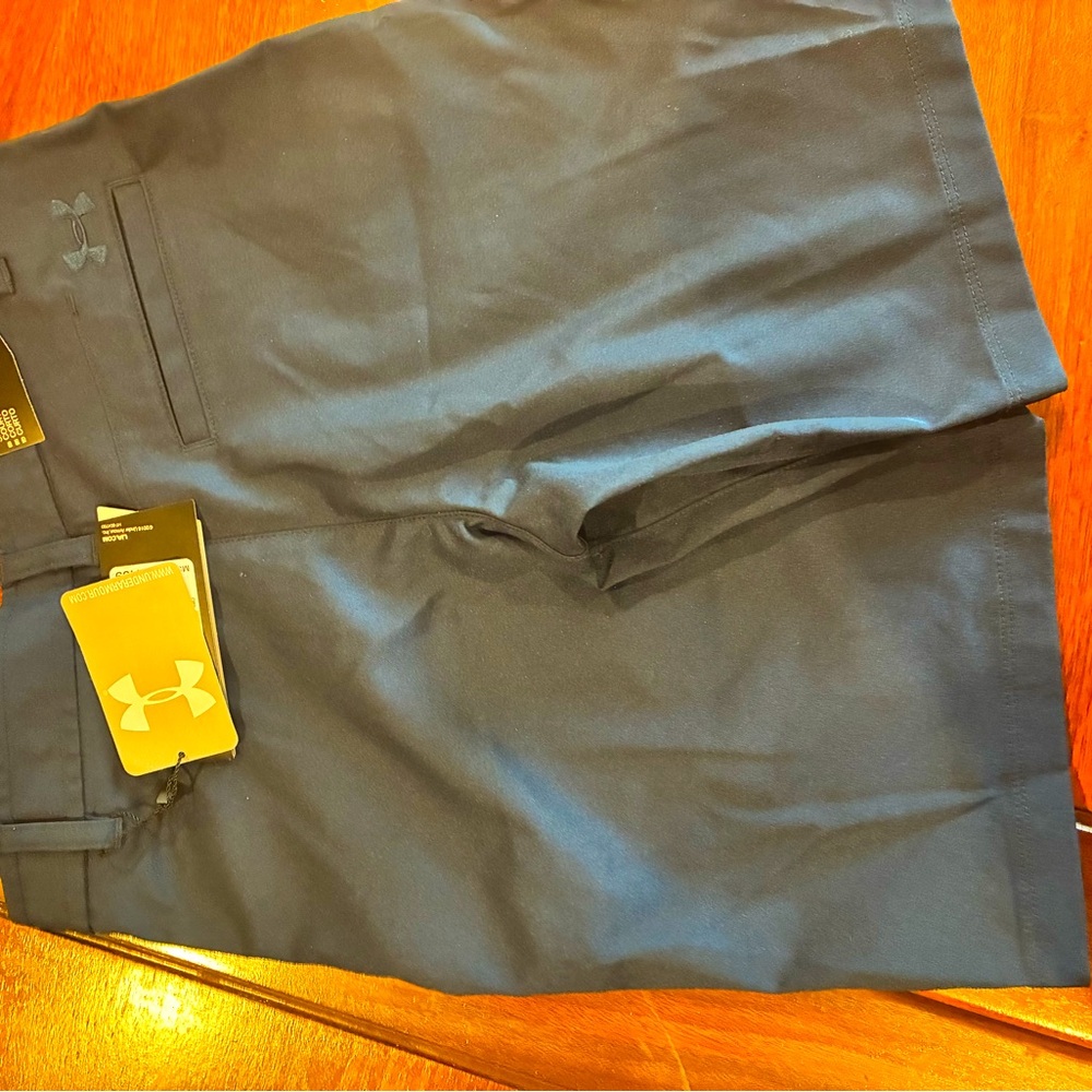 Boys sz12 under Armour shorts NWT navy blue